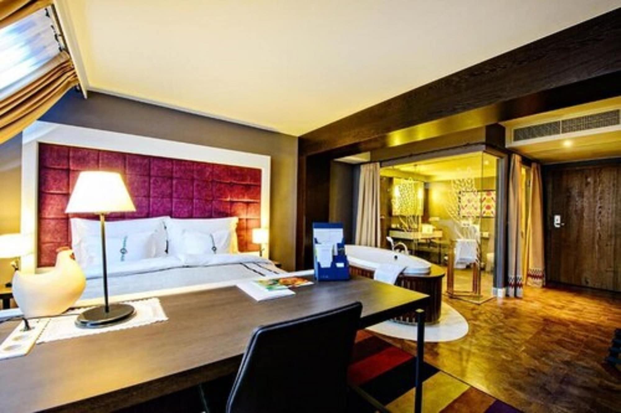 Bristol Tradition And Luxury Hotel Rzeszow