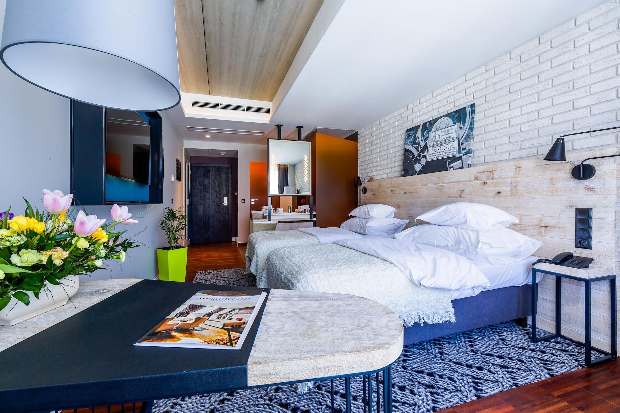 Bristol Tradition And Luxury 5* Rzeszow