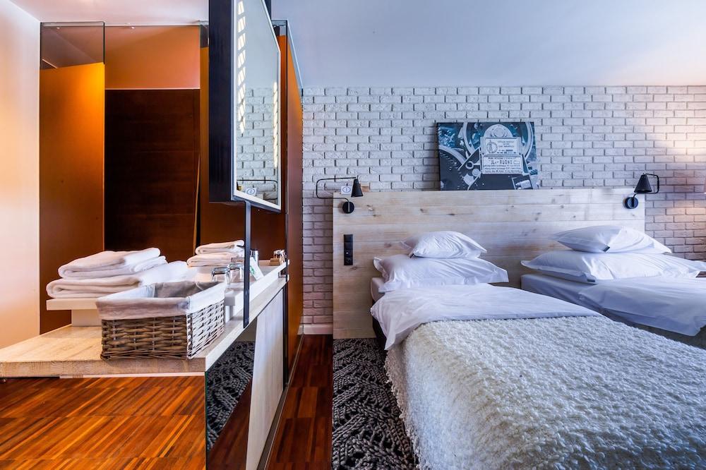Hotel Bristol Tradition And Luxury 5*