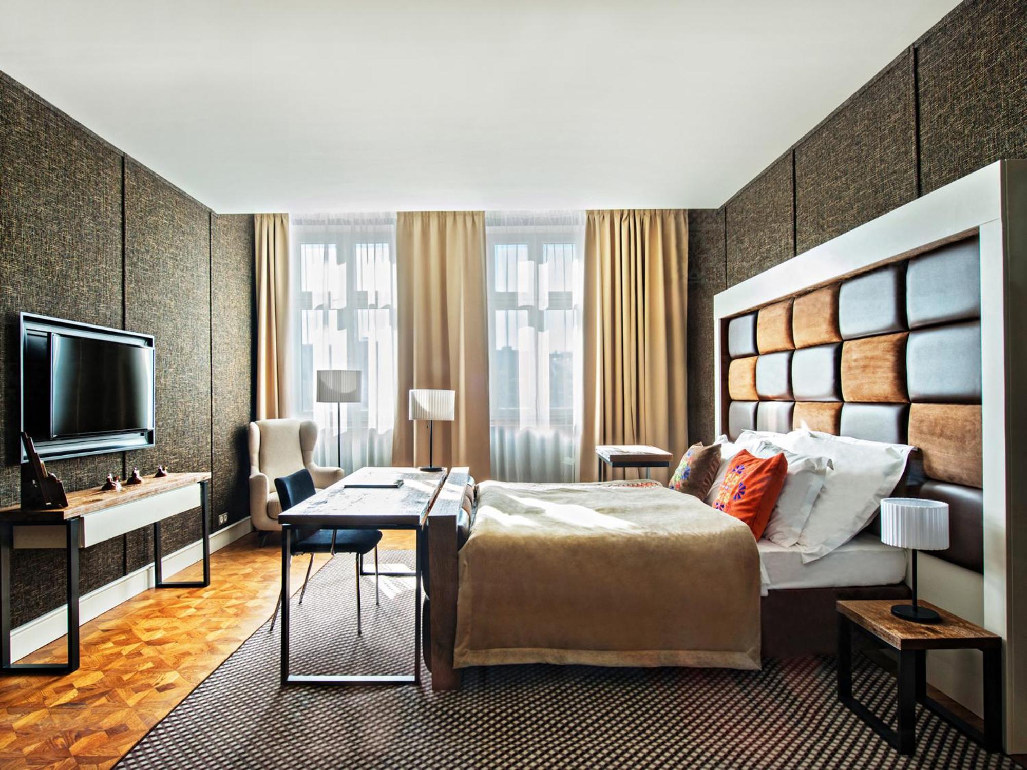 Bristol Tradition And Luxury Hotel